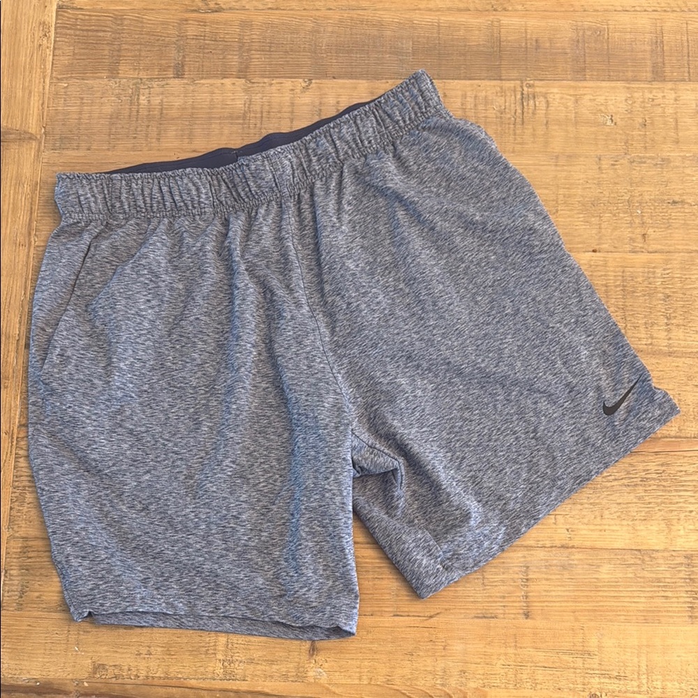 NIKE Athletic Shorts